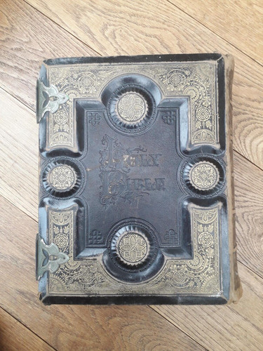 Antique brown bible - antique, brown's