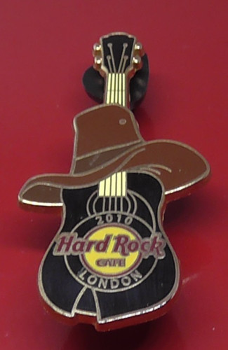 Used hard rock cafe - cafe, pin