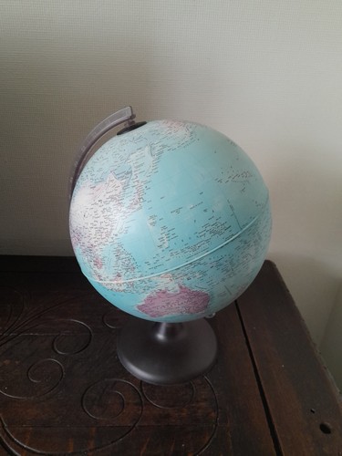 Inch world globe - globe, by
