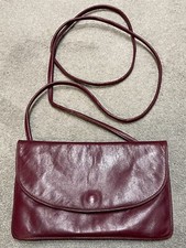 ENNY-ICONIC ITALIAN VINTAGE MAKER- SOFT LEATHER CROSS BODY BAG IN WINE -VGC.