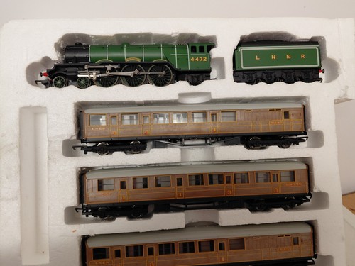 Hornby flying scotsman with - hornby,