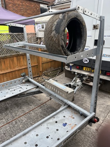 Woodford car trailer tyre - woodford,