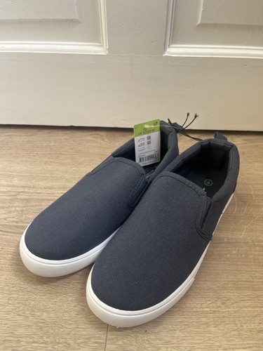 Bnwt blue canvas - blue, shoes