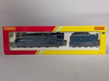 R2779  Hornby OO Gauge Class