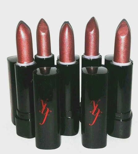 Lipsticks your best friend - 50,