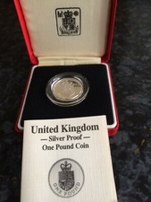 1988 £1 SILVER PROOF PIEDFORT NEW ROYAL ARMS DESIGN COMPLETE WITH COA & BOX