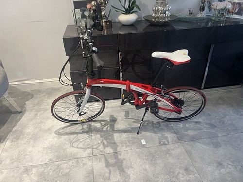 Ferrari secuderia red - ferrari, foldable
