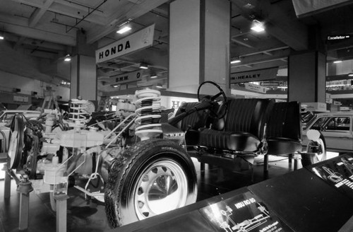 Stripped down nsu ro80 1968 - down,