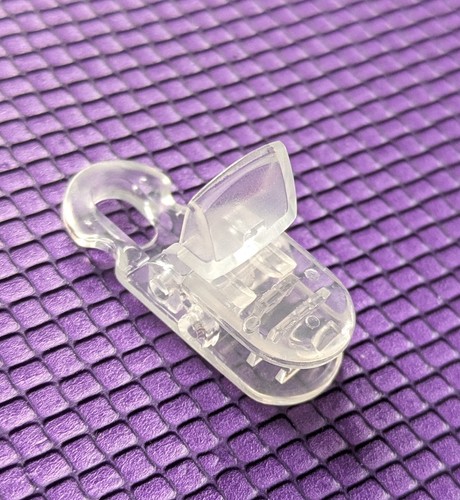 Pack plastic dummy holder - of,