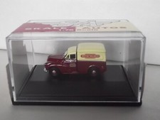 Hornby Skale Autos R7002, Morris Minor Van, British Railways, Parcel Delivery