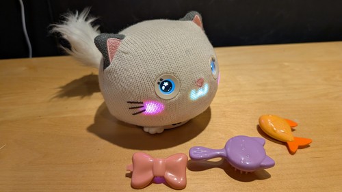 Teksta purro interactive - teksta, cat