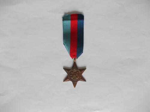Wwii the 1939 1945 star - -,