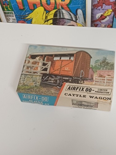 Airfix cattle wagon - airfix, r5