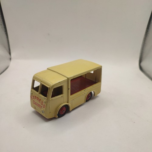 Vintage dinky toys - 30v, ncb
