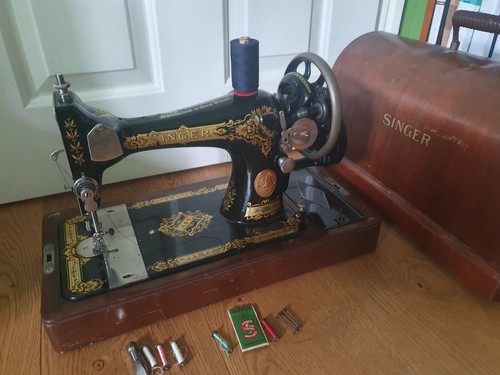 Antique 1928 28k singer sewing - antique,