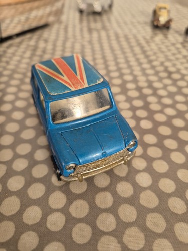 Corgi british leyland mini - corgi,