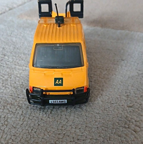 Corgi roadscene ford - roadscene,