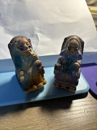 Early plastic old - couple, in