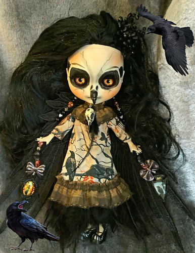 Gothic crow ooak custom - ooak, blythe