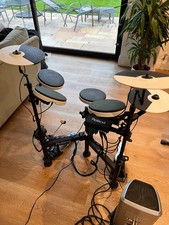 ROLAND TD-4KP V-DRUMS PORTABLE KIT |  w/ Case, PM-03 Monitor and kick pedal