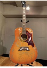 Epiphone Dove PRO Guitar