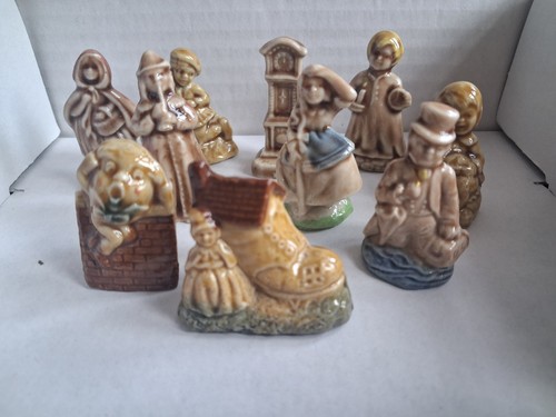 Nursery rhyme wade - wade, whimsies