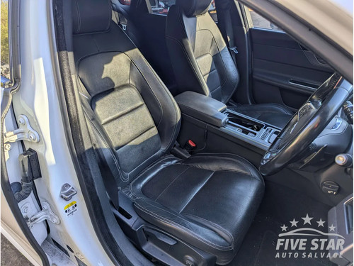 Jaguar set seats and - of,