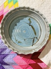 Gorgeous Pottery Pie Dish Blue