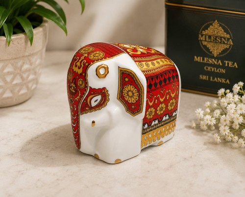 Mlesna porcelain elephant - porcelain, tea