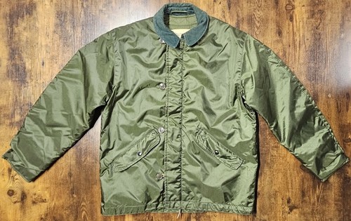 Military alpha industries - us,