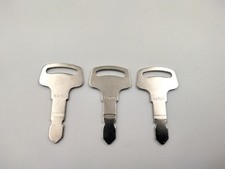 3x Kubota Keys - B Series