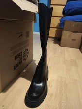 BRAND NEW - ZARA  KNEE HIGH BOOTS