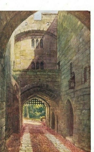 Warwick castle gate - house, &