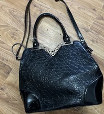 ladies large black handbag croc pattern patent leather nwot handbag 
