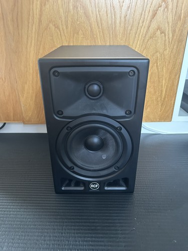 Rcf audio ayra pro active - audio,