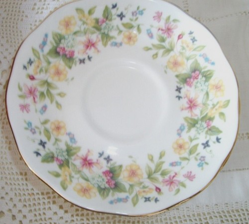 Four colclough hedgerow tea - four,