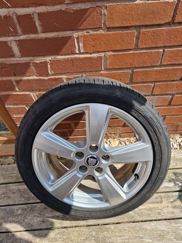 Jaguar type barbados alloy - type,
