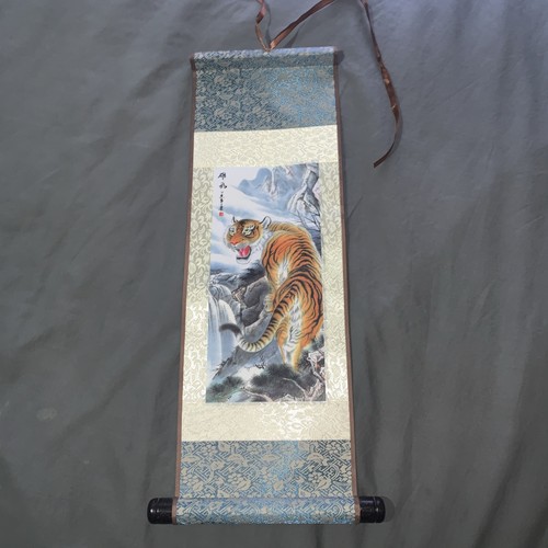 Hanging wall art scroll - hanging,