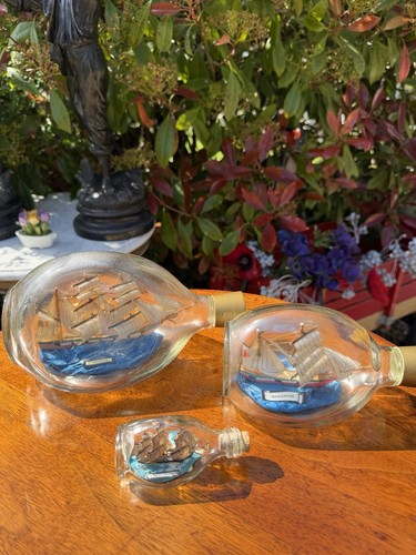 Vintage set ships - set, in