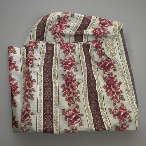 Granny floral curtains - floral, vintage