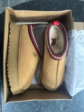 Chestnut Uggs Size 6