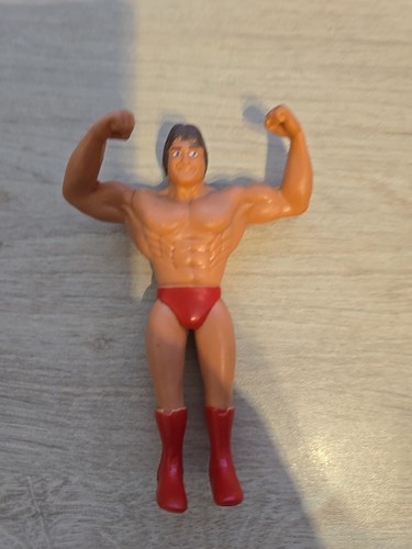 Wonderful titan ljn - mr,