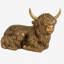 Highland cow ornament with