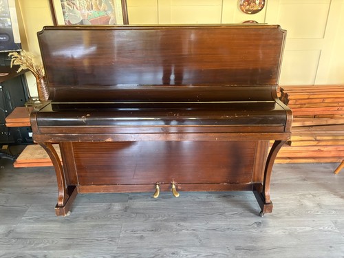 Upright stylish piano - upright,