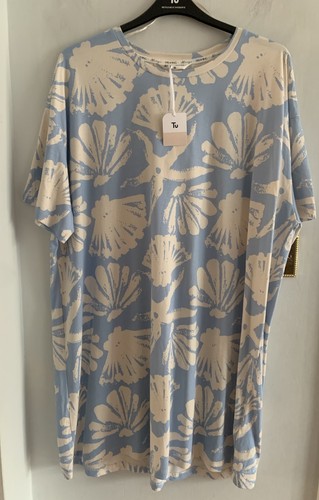 Bnwt cream blue shell - by,