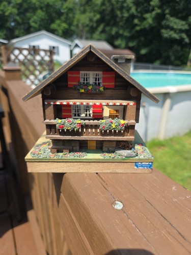 Vtg swiss chalet - vtg, reuge