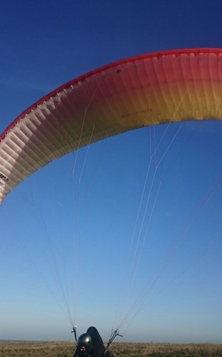 Summit 3 paraglider - up,
