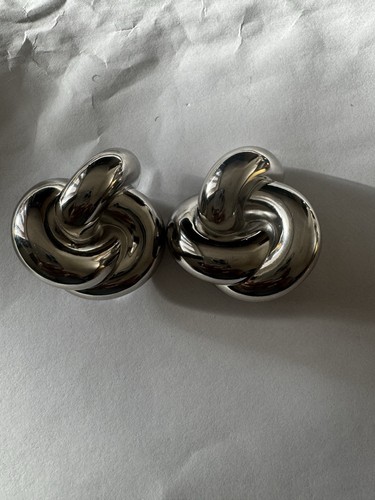 Saint laurent silver - silver, clip
