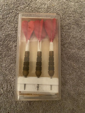 Vintage Brass Unicorn Darts Standard Feather Flights Original Case