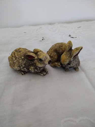 Pair cute rabbit resin - cute,
